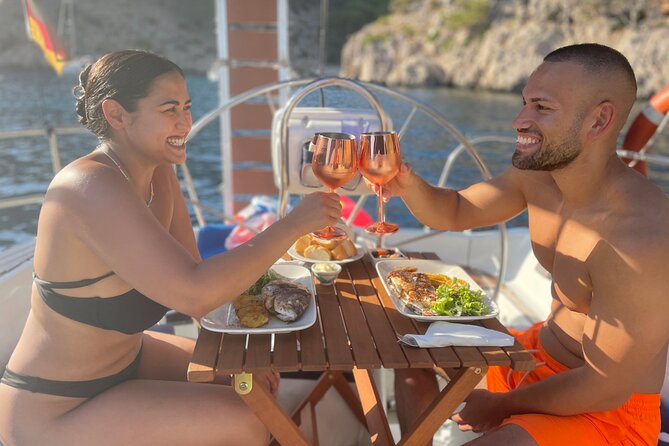 Mallorca sailing tour with tapas and wine - Weather, cancellations, and practical planning