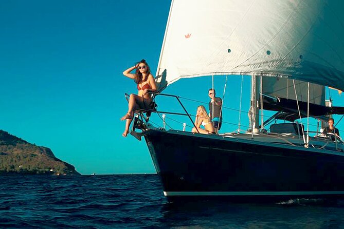 Mallorca sailing tour with tapas and wine - Swimming, snorkeling, and SUP from the yacht