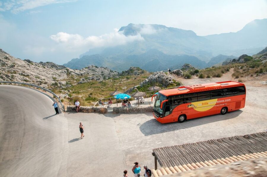 Mallorca: Scenic Full-Day Tour from the North - Guides, drivers, and the pace of the day