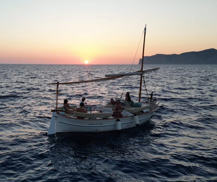 Mallorca: Sunset Eco charter experience - The Malgrats Islands, about 30 minutes of coastal scenery