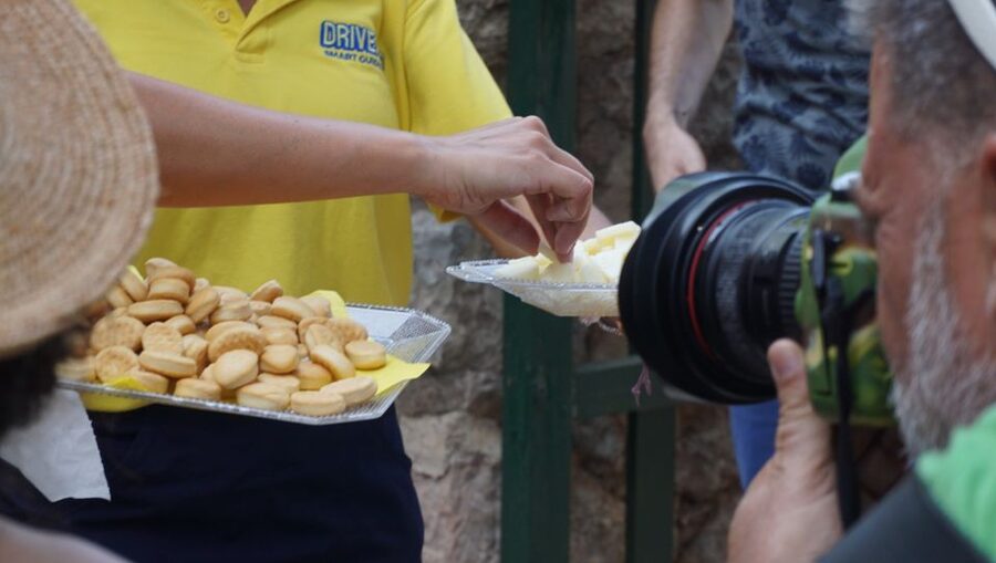 Mallorca: Tramuntana Mountains Tour with Local Guide & Lunch - Timing, pickup, and practical details