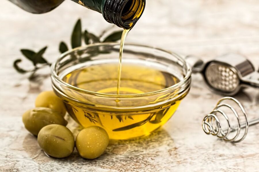 Olive plant and mill visit and tasting - Inside the modern olive mill
