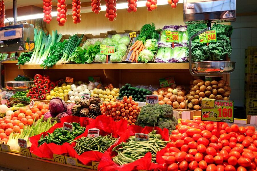 Palma: 2.5-Hour Chinatown Market Tour - Walking distance from the Cathedral and sea