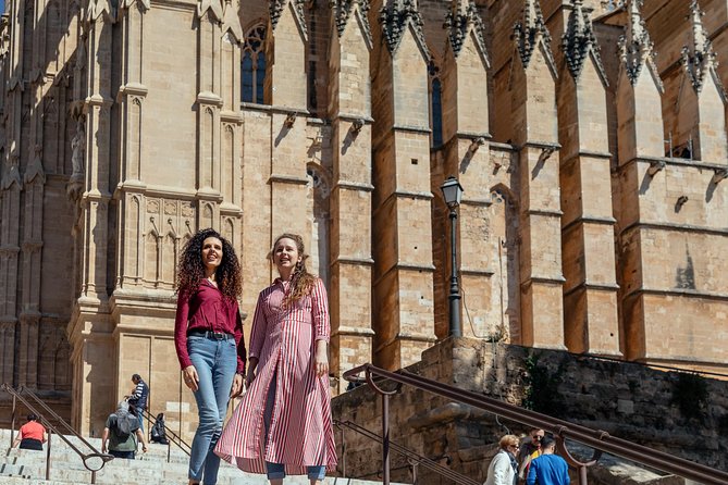 Palma Cathedral & Surroundings PRIVATE TOUR with Ticket Included - Entering La Seu with time saved