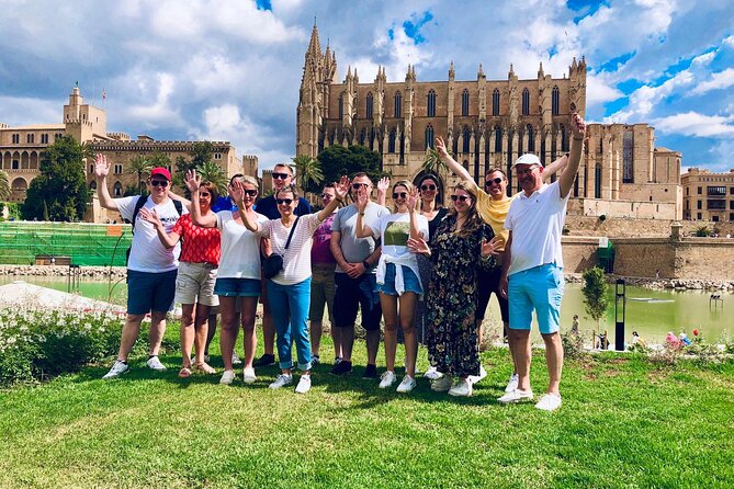 Palma de Mallorca Bike Tour with tapas - The final Gothic civic building