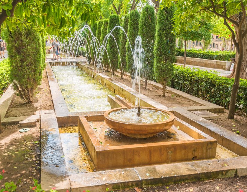 Palma de Mallorca: City Walking Tour with The Cathedral - Is $34 a fair price?