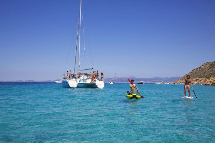 Palma de Mallorca: Deluxe Catamaran Sailing Tour with Meal - Food, drinks, and what the price covers