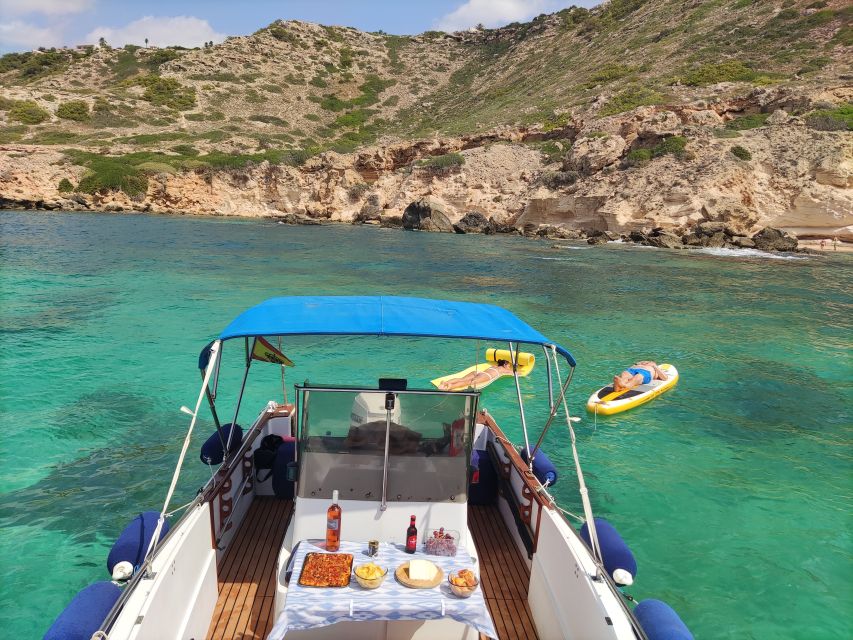 Palma de Mallorca: Full or Half-Day Boat Trip with Brunch - Leaving Palma behind by boat