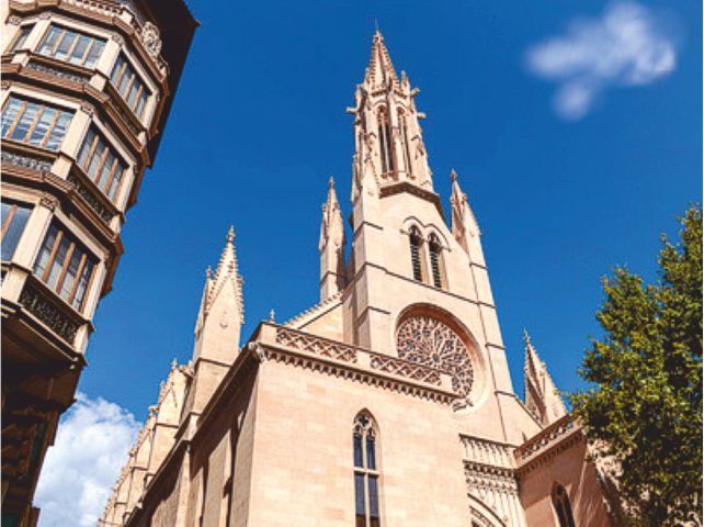 Palma de Mallorca: Guided Tour of the Old Town - Patios, palaces, and the Jewish quarter