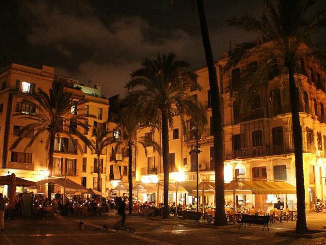 Palma de Mallorca: Old Town Atmospheric Evening Tour - Is $46 good value for two hours?