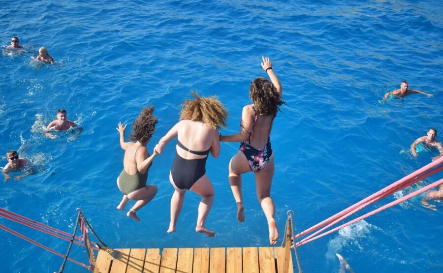 Palma de Mallorca: Palma Bay Boat Tour with Snorkeling - Is $47 a fair price?