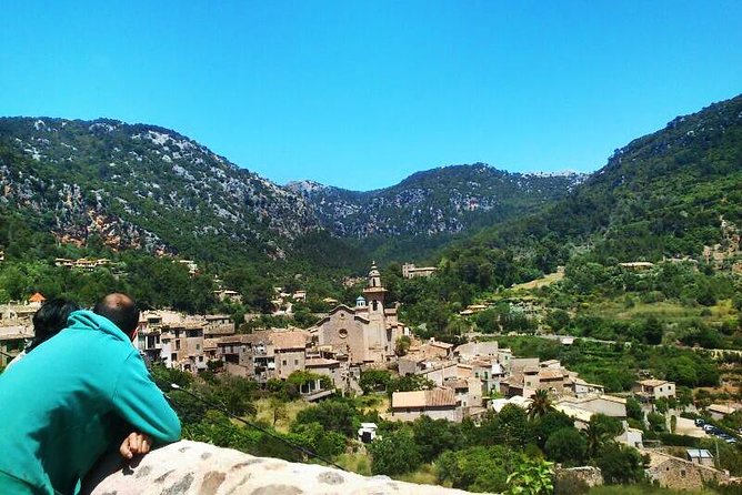 Palma de Mallorca Shore Excursion: Private Tour of Valldemossa, Soller and Serra de Tramuntana - Why this route works well from Palma’s cruise port