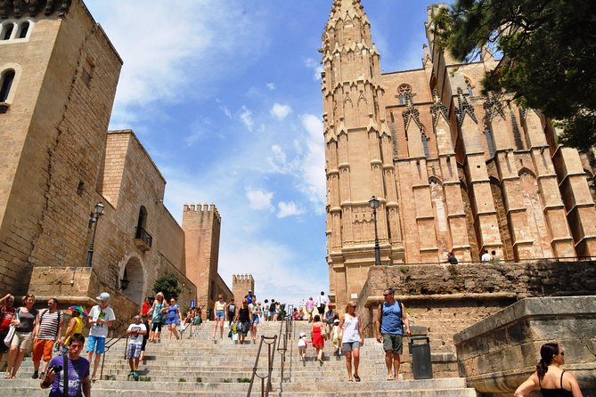 Palma de Mallorca Sightseeing Day Tour - La Seu and Almudaina from the port