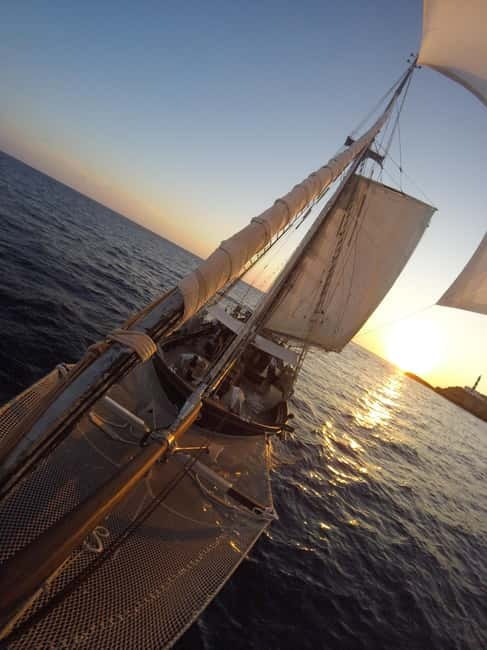 Palma de Mallorca: Wooden Sailboat; Food, Views & History - The Day Trip: Swimming, Sailing, and a Barbecue