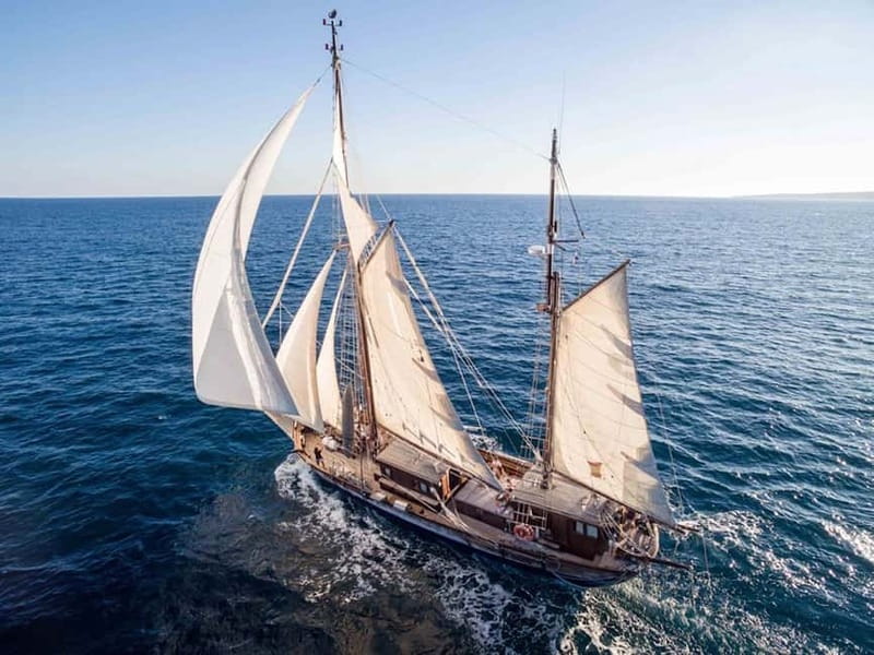 Palma de Mallorca: Wooden Sailboat; Food, Views & History - Cala Punta Negra and the Water-Sports Stop