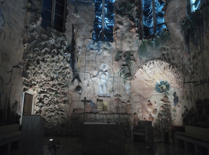 Palma: Old Town Walking Tour & Cathedral Skip-the-Line - Churches, modernist details, and overlooked corners