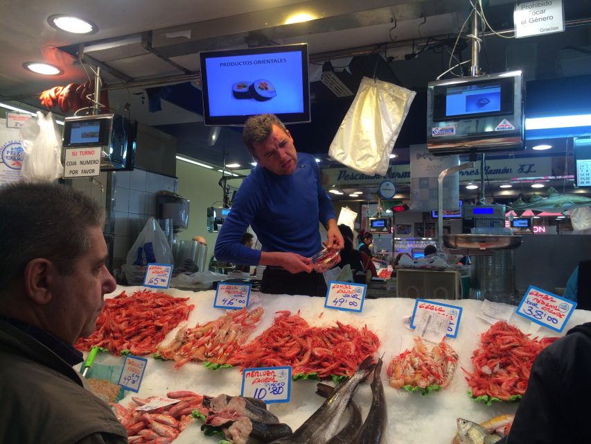 Palma: Walking Tour with Mediterranean Delicacies - Who should book this Palma walk?