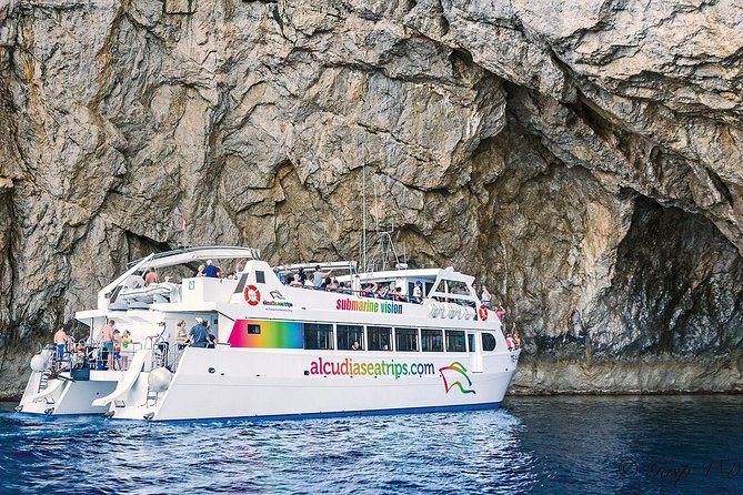Panoramic Mallorca Boat Trip to Formentor Beach - Aucanada Lighthouse and the first stretch of coast