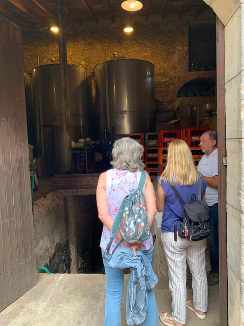 Private tour: Wine and tapas, experience real Mallorca - Starting beneath the James I statue in Plaça d’Espanya