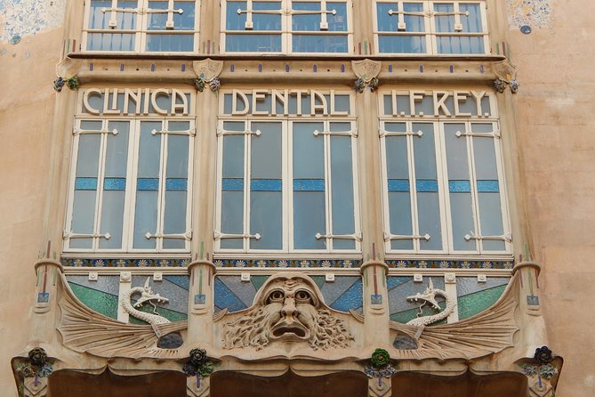 Private walking tour in Palma de Mallorca with local guides. - Timing, tickets, and practical planning