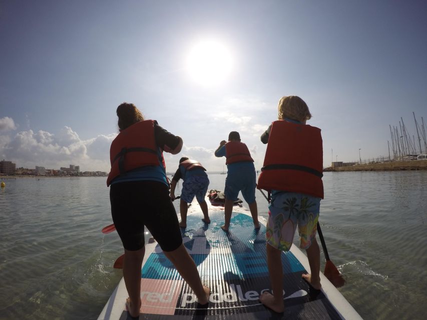 Rent a Giant Stand Up Paddle XXL for groups - A giant board turns paddling into a team sport