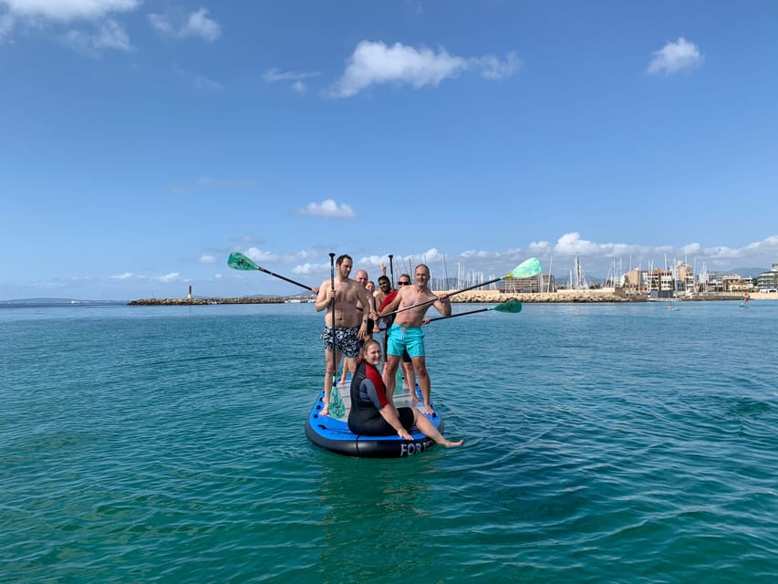 Rent a Giant Stand Up Paddle XXL for groups - Lockers, showers, and what to bring