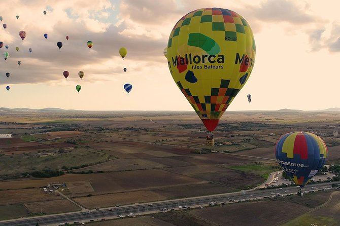 Romantic Sunrise Balloon Tour in Majorca - Why a Mallorca sunrise looks better from a balloon