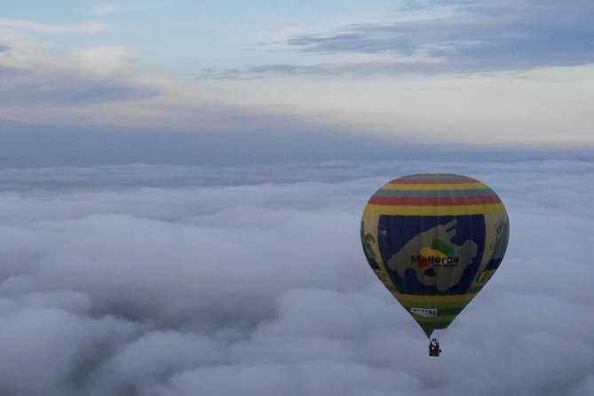 Romantic Sunrise Balloon Tour in Majorca - Arriving at the Globodromo near Manacor