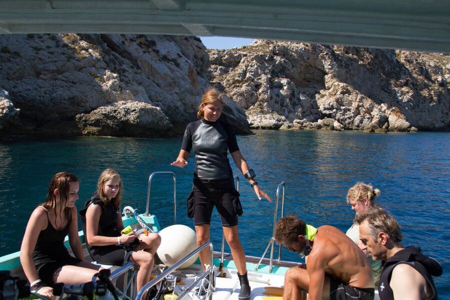 Santa Ponsa: Snorkeling Tour in a Marine Reserve - Starting at the Club Náutico Santa Ponsa