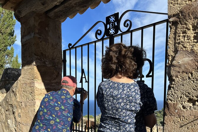 Secret Corners and Tastes of Mallorca by Private SUV Tour - Sóller and the famous centenary tram