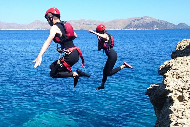 Shore Excursion: Coasteering in Mallorca - Changing gear and walking to the water