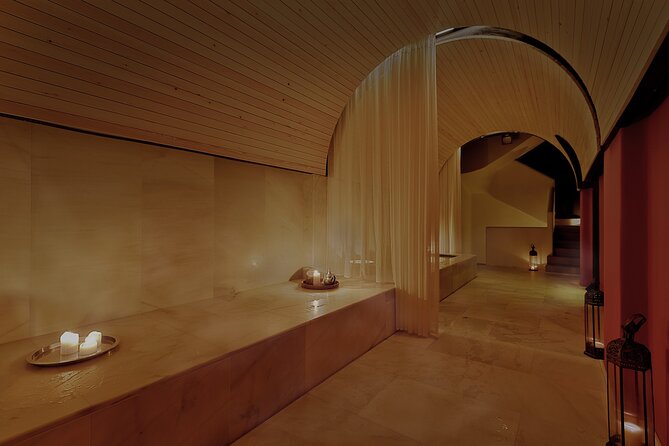 Small-Group Arab Bath Experience in Hammam Al Ándalus Palma - The optional purification on a hot stone bed