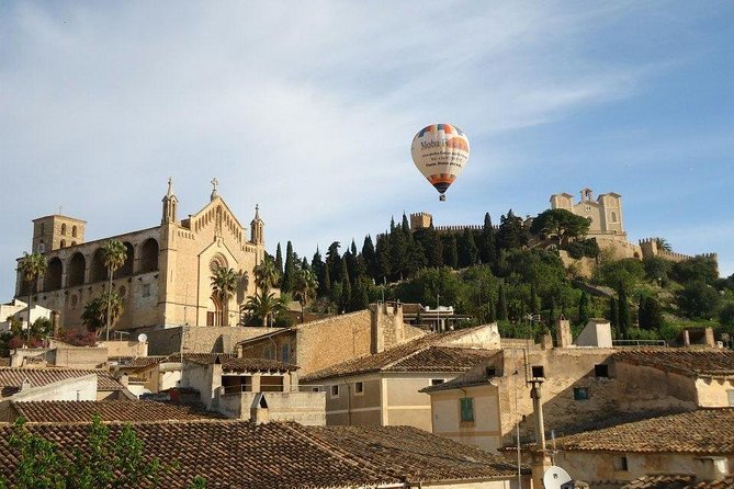 Sunrise and Sunset Experience Hot Air Balloon Ride Mallorca - Views, photos, and the Champagne finish