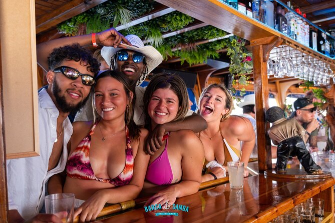 Top rated boat in Mallorca Barca Samba - The return sail turns into a DJ party